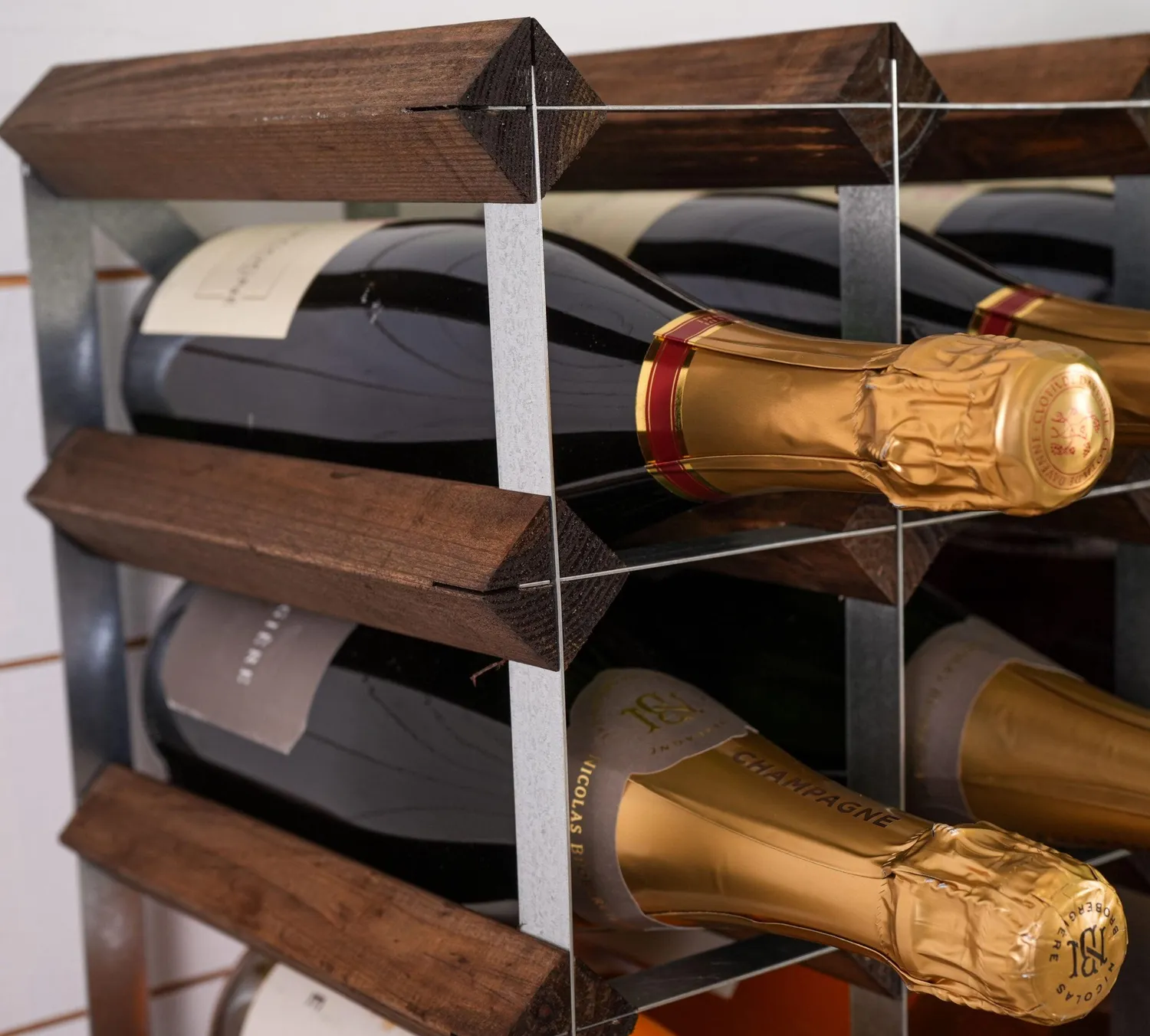 VinoSupremo Traditionel vinreol 12 flasker mørk eg