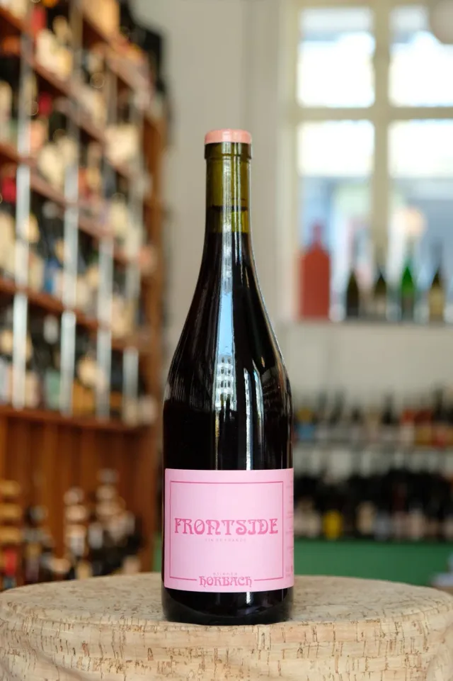 Vin de Table Frontside rødvin 2022 - Jura Poulsard