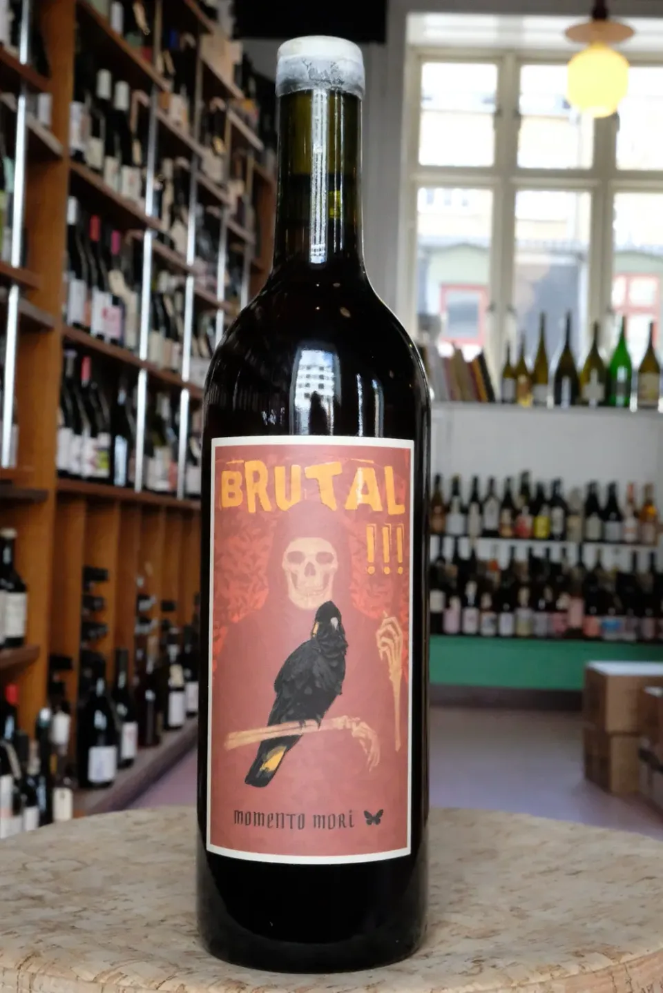 Momento Mori Brutal rødvin 2019 schioppettino